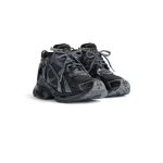 Men’s Runner Sneaker in Dark Grey - Image 2